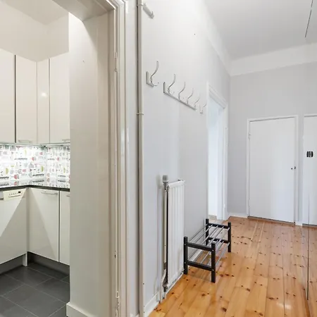 Wehost Luxurious 2br In The Sea-side Neighbourhood * Helsinki